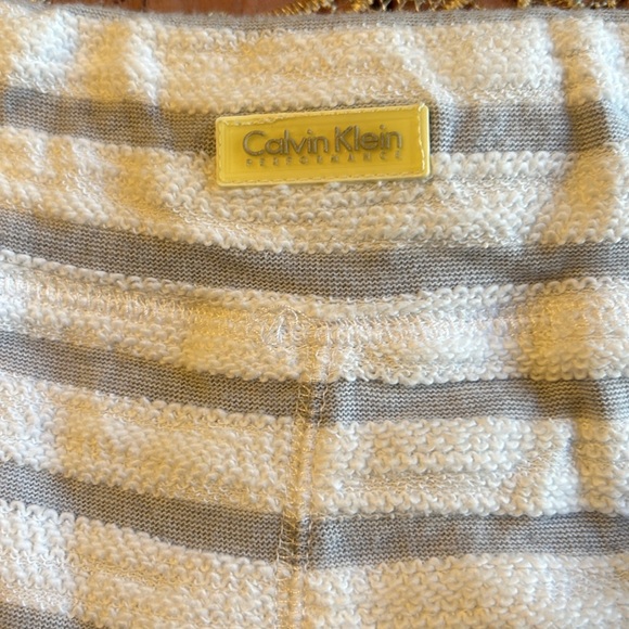 Calvin Klein Performance Quick Dry Shorts Terry Cloth Feel Gray White Striped Sm - Picture 3 of 8